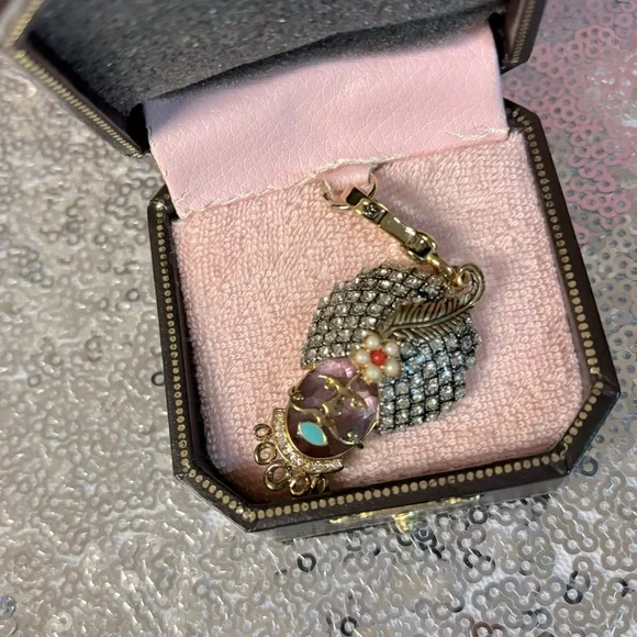 Rare new with tags genie charm